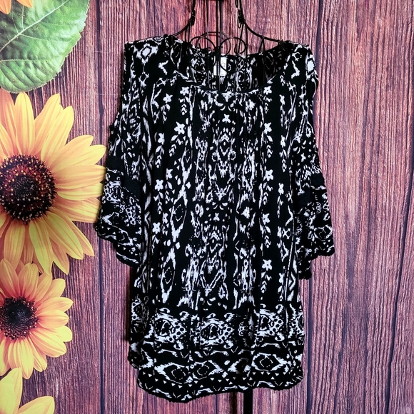 Bila Bohemian Style 3/4 Sleeve Blouse - Picture 1 of 6